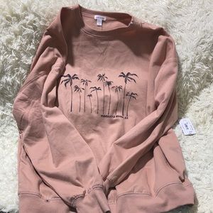 Tan crew neck sweatshirt